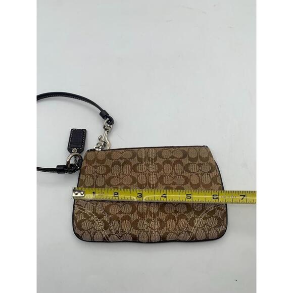 Coach Wristlet - Picture 2 of 4